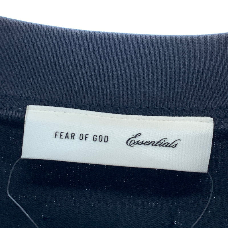 【中古品】【メンズ】 FEAR OF GOD ESSENTIALS フィアオブゴッド エッセンシャルズ CAMPUS 90S SS TEE オーバーサイズ 半袖Tシャツ カットソー ブランド 古着 142-260921-gm-07-fuzh サイズ：M カラー：チャコール 万代Net店
