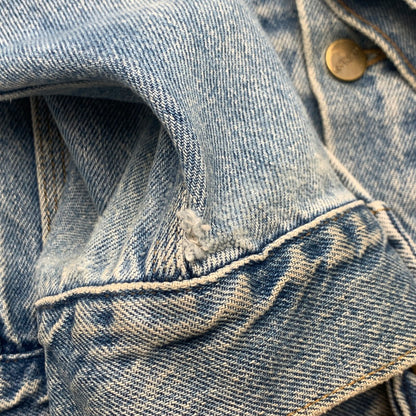 【中古品】【メンズ】 CARHARTT DENIM DETROIT JACKET カーハート デニム デトロイトジャケット デニムジャケット アウター ブランド 古着 145-260725-gm-03-fuzh サイズ：不明 カラー：ブルー 万代Net店