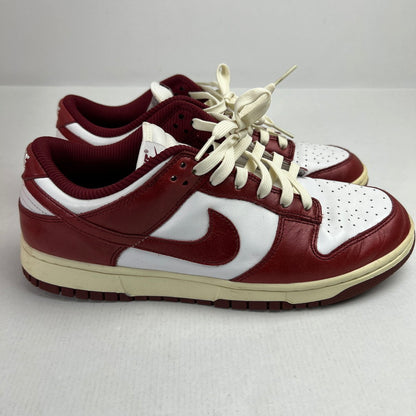 【中古品】【メンズ】 NIKE ナイキ FJ4555-100 WMNS DUNK LOW PRM "TEAM RED AND WHITE" 28.0cm ウィメンズ 箱付属 スニーカー 靴 ※使用感あり 160-260719-io-09-fuzh 万代Net店