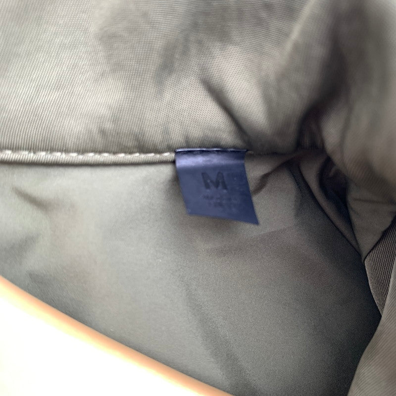 【中古品】【メンズ】 FOG ESSENTIALS エフオージーエッセンシャルズ TEXTURED NYLON TRUCKER JACKET テクスチャード ナイロン トラックジャケット KHAKI SIZE:M 142-260719-io-59-fuzh 万代Net店
