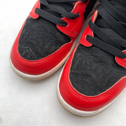 【中古品】【レディース】 NIKE ナイキ DQ8418 AIR JORDAN １ MID SE ′CHRISTMAS' RED.BLACK SIZE:23.0cm 本体のみ ※汚れ・インソールロゴ剥がれあり・使用感有 スニーカー 靴 166-260811-io-58-fuzh カラー：レッドブラック 万代Net店