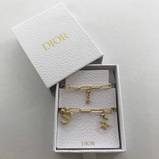 【中古美品】【レディース】 CHRISTIAN DIOR クリスチャン ディオール ロゴ スター チャーム ストラップ 183-260728-mh-11-fuzh カラー：ゴールド 万代Net店
