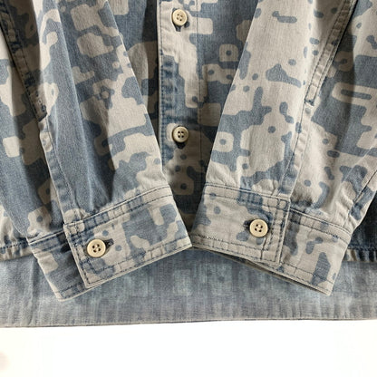 【中古品】【メンズ】 C.E CAVEMPT NOISE シーイーノイズ WASHED DENIM SHIRT JACKET デニム シャツ ジャケット トップス 古着 総柄 142-260729-mh-20-fuzh サイズ：M カラー：ライトブルー 万代Net店