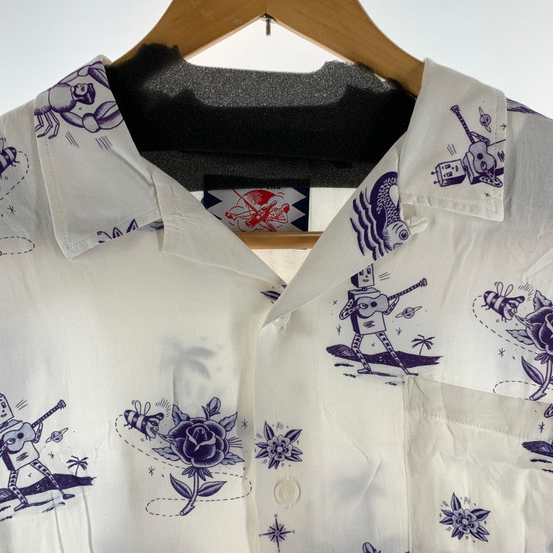 【中古品】【メンズ】 SON OF THE CHEESE サノバチーズ SERGIO MORA ALOHA セルジオ・モラ アロハ 半袖シャツ WHITE.紫総柄 SIZE:M 142-260818-io-11-fuzh カラー：ホワイト 万代Net店