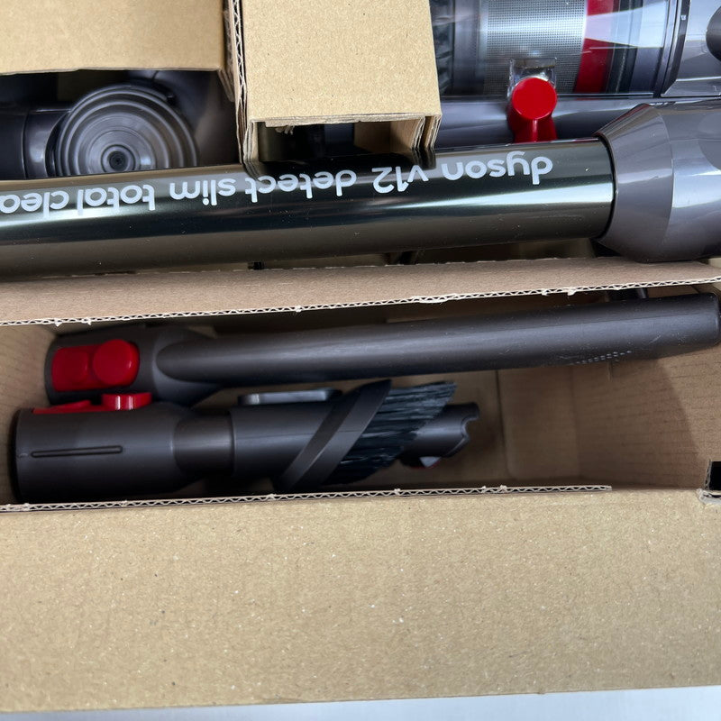 【中古品】 dyson ダイソン V12 detect slim fluffy SV20 コードレススティッククリーナー スタンド付き 掃除機 通電確認済 ※外箱に傷みあり 100-260811-io-04-fuz 万代Net店