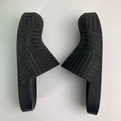 【中古品】【メンズ】 BOTTEGA VENETA ボッテガ・ヴェネタ ラバー スライダー サンダル 靴 164-260805-mh-08-fuzh サイズ：40 カラー：ブラック 万代Net店