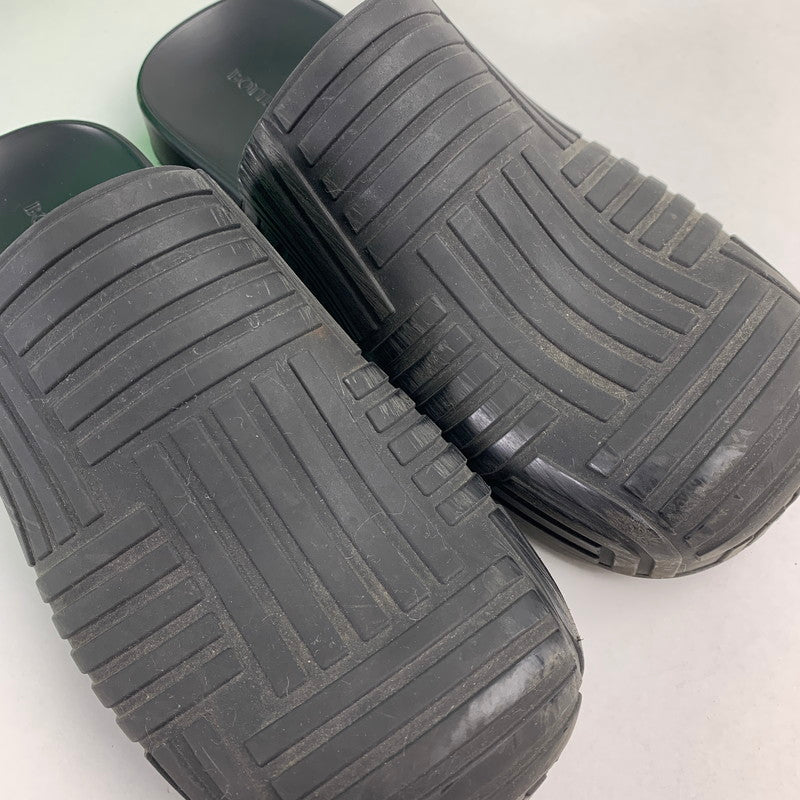 【中古品】【メンズ】 BOTTEGA VENETA ボッテガ・ヴェネタ ラバー スライダー サンダル 靴 164-260805-mh-08-fuzh サイズ：40 カラー：ブラック 万代Net店