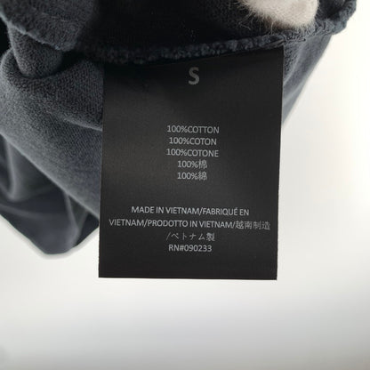 【中古美品】【メンズ】 FOG ESSENTIALS エッセンシャルズ 90S FITRAINING LOGO SS TEE ロゴ タグ付き 142-260805-ny-10-fuzh サイズ：S カラー：チャコール 万代Net店