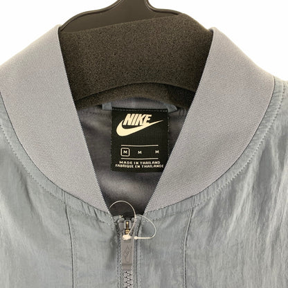 【中古品】【メンズ】 NIKE ナイキ WOVEN PLAYERS JACKET ウーブン プレイヤー ジャケット 上着 アウター GRY SIZE:M ※汚れあり 148-260919-io-41-fuzh カラー：グレー 万代Net店