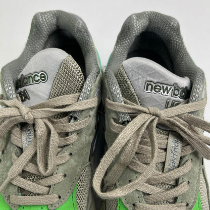 【中古品】【メンズ】 NEW BALANCE×PATTA ニューバランス パタ M990PP3 SNEAKER GREEN SIZE:25.0cm ※変え紐・箱付 スニーカー 靴 ※ほつれあり 162-260807-io-35-fuzh カラー：グリーン 万代Net店