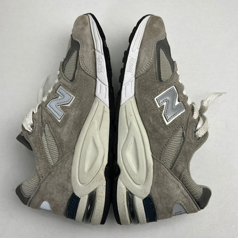 【中古品】【メンズ】 NEABALANCE ニューバランス M990GY2 GRAY SIZE:25.0cm ※箱有 スニーカー 靴 ※使用感あり・外箱傷みあり 162-260807-io-39-fuzh カラー：グレー 万代Net店