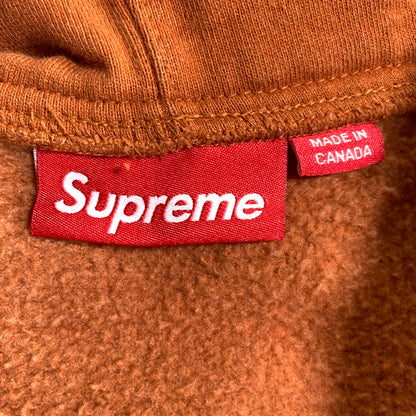 【中古品】【メンズ】 SUPREME COLLEGIATE APPLIQUE シュプリーム カレッジエイト・アップリケ ZIP UP HOODED SWEATSHIRT フーディー パーカー スウェットシャツ SIZE:L 25SS ※使用感・シミ有 149-260807-io-18-fuzh カラー：ブラウン 万代Net店