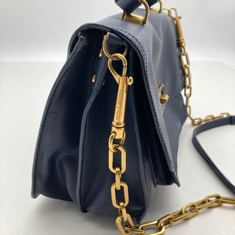 【中古品】【レディース】 CHALES＆KEITH チャールズアンドキース ショルダーバッグ カバン 188-261016-vt-95-fuzh カラー：ネイビー 万代Net店