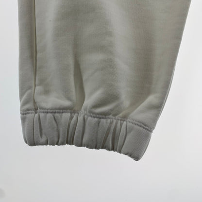 【中古品】【メンズ】 NIKE JORDAN×SAINT MICHAEL ナイキ ジョーダン セントマイケル FV-4720 M J SM FLEECE PANT スウェットパンツ WHITE SIZE:XS タグ付き 153-260807-io-25-fuzh カラー：ホワイト 万代Net店