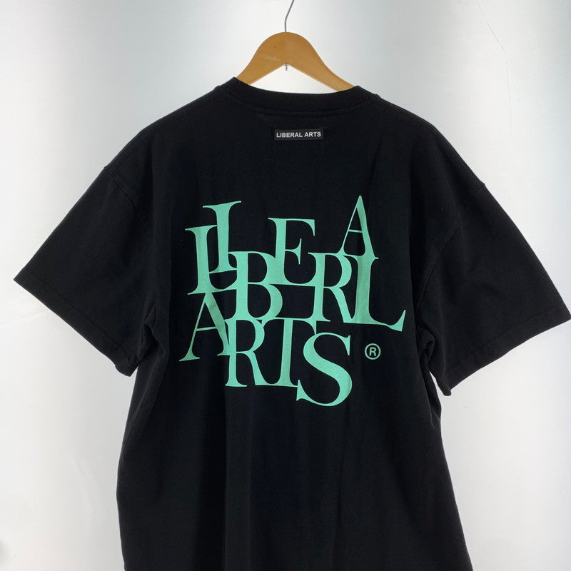 【中古品】【メンズ】 LIBERAL ARTS T-SHIRT リベラル・アーツ Tシャツ BLACK SIZE:L ※糸ほつれ・プリント部分傷みあり 140-260815-io-03-fuzh カラー：ブラック 万代Net店