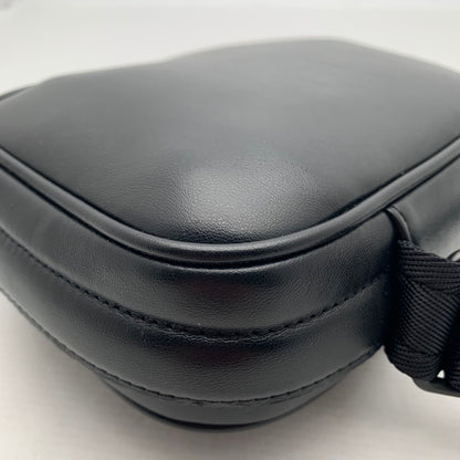 【中古美品】【メンズ】 DIESEL ディーゼル Dロゴプレート ショルダーバッグ クロスボディバッグ タグ付 カバン 188-260809-mh-09-fuzh カラー：ブラック 万代Net店