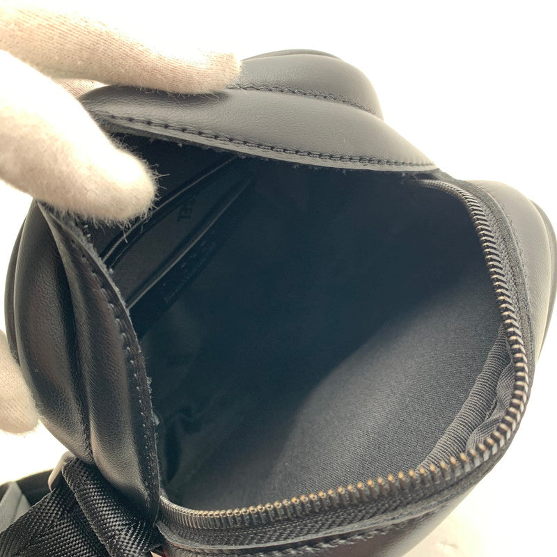 【中古美品】【メンズ】 DIESEL ディーゼル Dロゴプレート ショルダーバッグ クロスボディバッグ タグ付 カバン 188-260809-mh-09-fuzh カラー：ブラック 万代Net店
