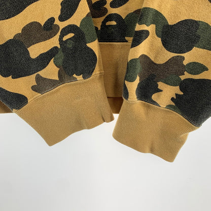 【中古品】【メンズ】 A BATHING APE アベイシング エイプ 001PPC801001X FIRST CAMO HOODIE BAPEストーン パーカー フーディ トップス 古着 142-260809-mh-02-fuzh サイズ：L カラー：カモ柄 万代Net店