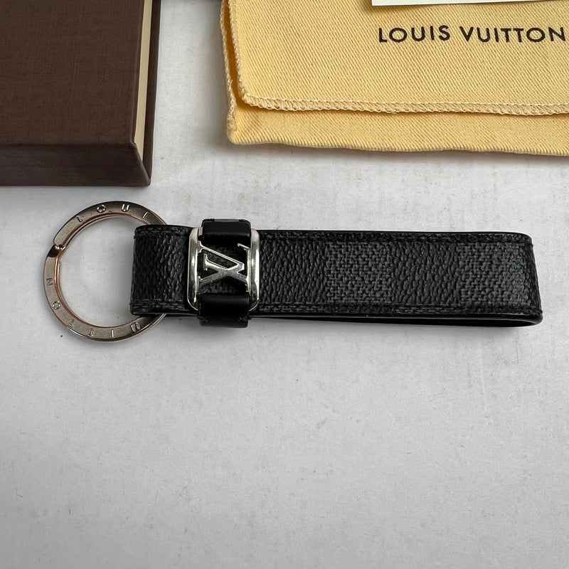 【中古品】【レディース】 LOUIS VUITTON ルイヴィトン M62706 LVドラゴンヌ ダミエグラフィットキャンバス キーホルダー BLACK 保存袋・箱有 ※使用感あり 179-260811-io-03-fuzh 万代Net店