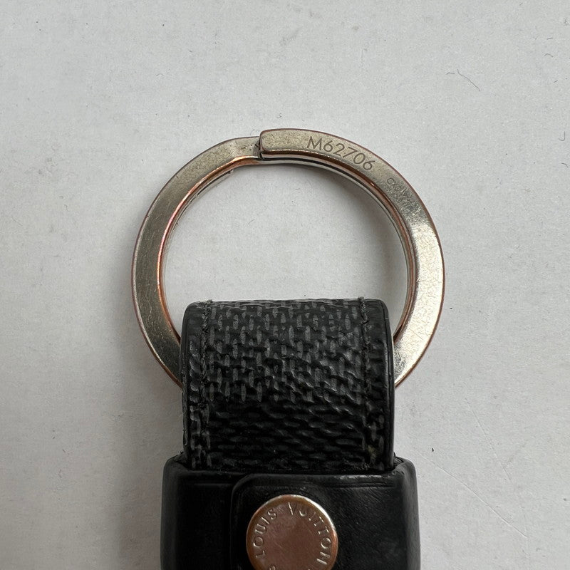 【中古品】【レディース】 LOUIS VUITTON ルイヴィトン M62706 LVドラゴンヌ ダミエグラフィットキャンバス キーホルダー BLACK 保存袋・箱有 ※使用感あり 179-260811-io-03-fuzh 万代Net店