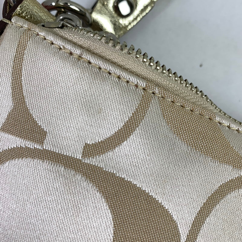 【中古品】【レディース】 COACH コーチ シグネチァー ショルダー バッグ カバン 180-260812-mh-06-fuzh カラー：ベージュシグネチャー ラメ 万代Net店