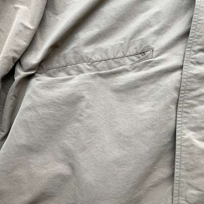 【中古品】【メンズ】 COMOLI コモリ K01-04005 17SS HOODED COAT フーディー コート BEIGE SIZE:2 ※一部汚れ有 140-260814-io-08-fuzh カラー：ベージュ 万代Net店