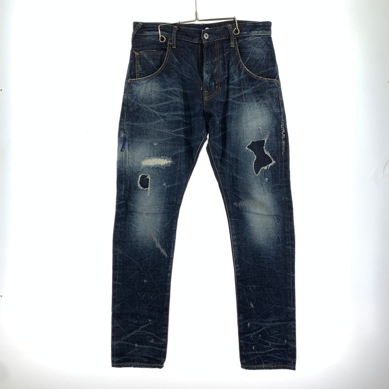 【中古品】【メンズ】 VANQUISH&FRAGMENT ヴァンキッシュ フラグメント MODEL THREE YEARS WASH WIDE STRAIGHT DENIM デニム パンツ ダメージ加工 ストーン ボトムス 古着 151-260813-mh-28-fuzh サイズ：32 カラー：インディゴ 万代Net店