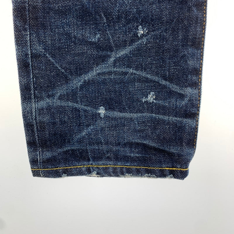 【中古品】【メンズ】 VANQUISH&FRAGMENT ヴァンキッシュ フラグメント MODEL THREE YEARS WASH WIDE STRAIGHT DENIM デニム パンツ ダメージ加工 ストーン ボトムス 古着 151-260813-mh-28-fuzh サイズ：32 カラー：インディゴ 万代Net店