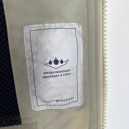 【中古品】【メンズ】 TOMMY HILFIGER トミーヒルフィガー ブルゾン ジャケット コート アウター 古着 147-261009-mh-04-fuzh サイズ：L カラー：クリーム 万代Net店