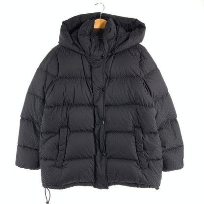 【中古品】【メンズ】 BURBERRY バーバリー 8019648 モノグラム ロゴ フーデット ダウンジャケット ブランド 古着 141-260815-gm-51-fuzh サイズ：M カラー：ブラック 万代Net店