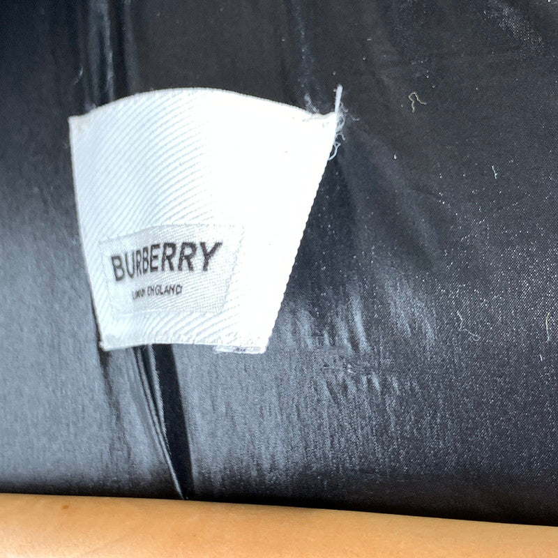 【中古品】【メンズ】 BURBERRY バーバリー 8019648 モノグラム ロゴ フーデット ダウンジャケット ブランド 古着 141-260815-gm-51-fuzh サイズ：M カラー：ブラック 万代Net店