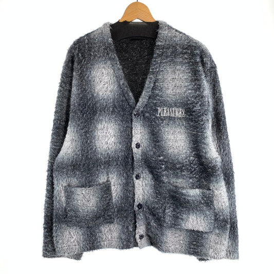 【中古品】【メンズ】 PLEASURES CARDIGAN プレジャーズ カーディガン ニット セーター 142-260815-gm-50-fuzh サイズ：XL カラー：グレー 万代Net店