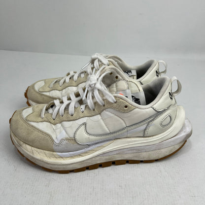【中古品】【レディース】 NIKE×SACAI ナイキ サカイ DD1875-100 VAPOR WAFFLE ヴェイパーワッフル WHITE GUM WHITE 24.0cm ※汚れ・使用感あり 本体のみ スニーカー 靴 160-260816-io-16-fuzh カラー：ホワイト 万代Net店