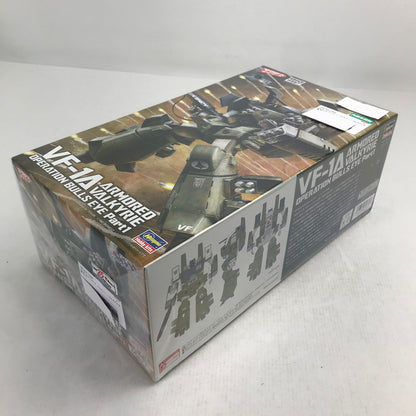 【中古美品】 内装未開封 VF-1A アーマード バルキリー “ブルズアイ作戦 Part1” プラモデル プラモ 059-260907-io-20-fuzh 万代Net店