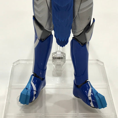 【中古品】 完備品 S.H.F 仮面ライダーブレイズ ライオン戦記 フィギュア ※スタンドは付属しません 042-261005-io-26-fuzh 万代Net店