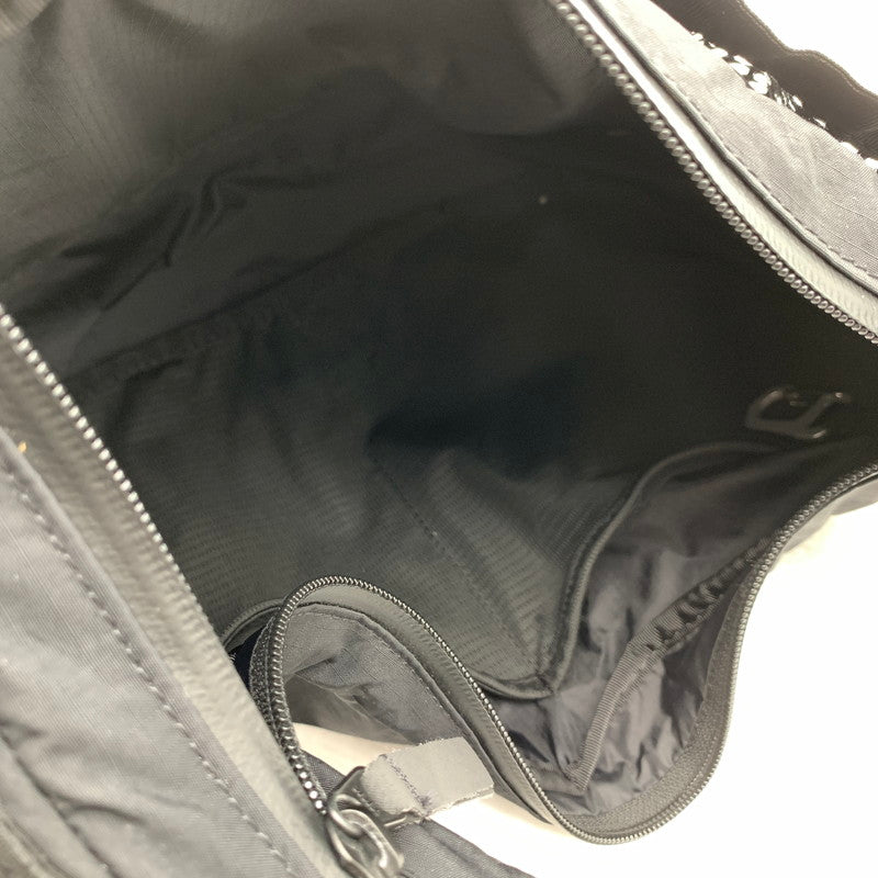 【中古品】【メンズ】 MAASTIK マースティック VISKAMA ショルダーバッグ カバンBLACK メッシュ 鞄 かばん バッグ タグ付き ※汚れあり 188-260823-io-09-fuzh 万代Net店