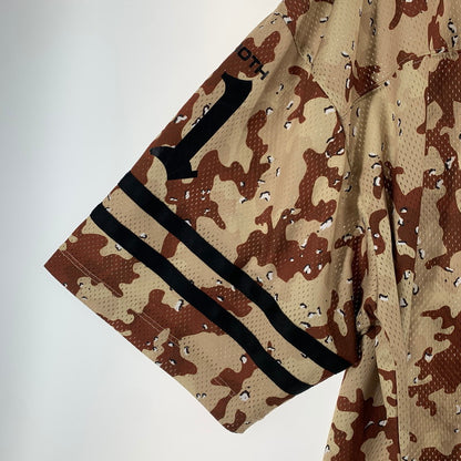【中古品】【メンズ】 TIGHTBOOTH タイトブース FOOTBALL SHIRT フットボールシャツ CAMO カモフラージュ 迷彩柄 Lサイズ ※ほつれ・傷跡あり 142-260830-io-10-fuzh 万代Net店