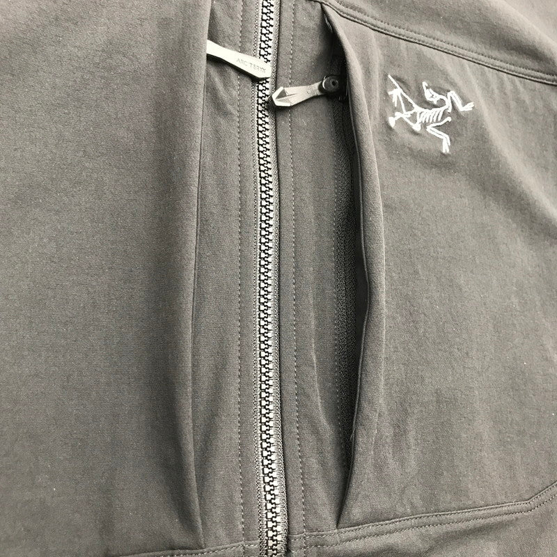 【中古品】【メンズ】 ARC'TERYX アークテリクス GAMMA JACKET ガンマ ジャケット アウター 上着 BLACK Sサイズ ※汚れあり 144-260830-io-46-fuzh カラー：ブラック 万代Net店