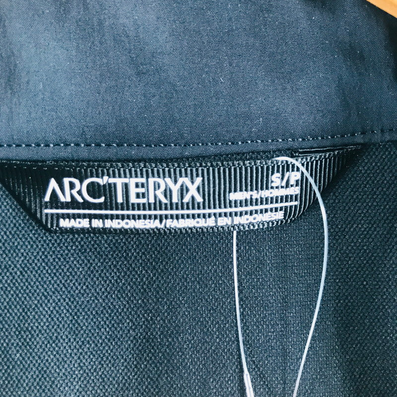 【中古品】【メンズ】 ARC'TERYX アークテリクス GAMMA JACKET ガンマ ジャケット アウター 上着 BLACK Sサイズ ※汚れあり 144-260830-io-46-fuzh カラー：ブラック 万代Net店
