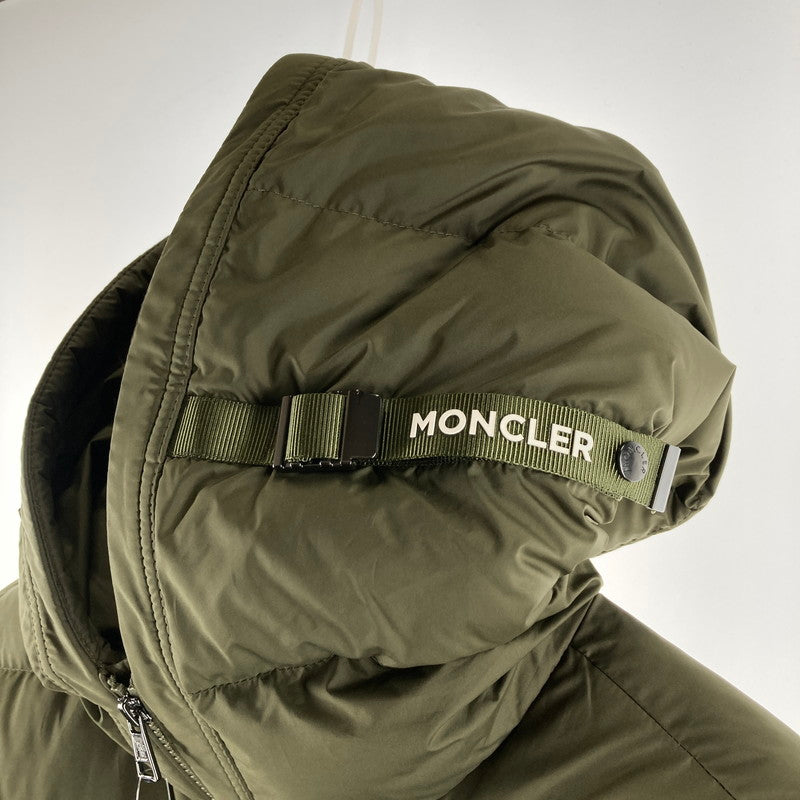 【中古品】【メンズ】 MONCLER モンクレール K20911A00228 LAVERAET PUFFER JACEKT カラー KHAKI ダウンジャケット SIZE:2 アルメニア製 141-260828-ky-03-fuzh 万代Net店