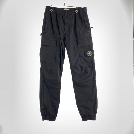 【中古品】【メンズ】 STONE ISLAND ストーンアイランド K2S153100031S0010 国内正規 カーゴ ジャガーパンツ ズボン 長ズボン パンツ 30インチ ""BLACK"" ※汚れあり 152-260829-io-01-fuzh カラー：ブラック 万代Net店