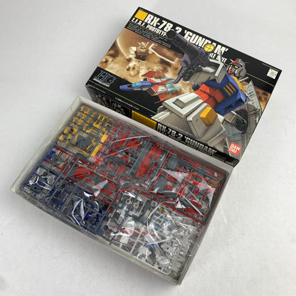 【中古品】 内装未開封 HGUC RX-78-2 ガンダム 旧ロゴ(赤ロゴ) ガンプラ プラモデル プラモ ※箱いたみあり 058-260905-io-17-fuzh 万代Net店