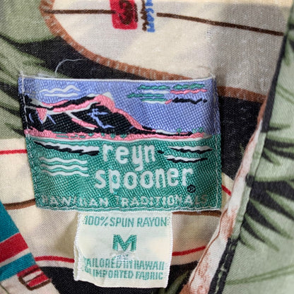 【中古品】【メンズ】 REYN SPOONER レイン・スプーナー RAYON SHIRT レーヨンシャツ 総柄 ヤシの木 アロハシャツ 半袖シャツ Mサイズ ※ボタン糸ほつれあり・ボタン取れている箇所あり 145-260830-io-51-fuzh 万代Net店