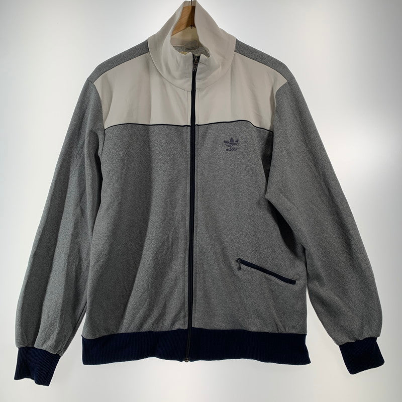 【中古品】【メンズ】 ADIDAS アディダス TRACK JACKET トラックジャケット WHITE GRAY XLサイズ ※シミあり 145-260830-io-53-fuzh カラー：ホワイトグレー 万代Net店