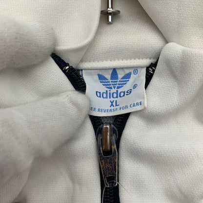 【中古品】【メンズ】 ADIDAS アディダス TRACK JACKET トラックジャケット WHITE GRAY XLサイズ ※シミあり 145-260830-io-53-fuzh カラー：ホワイトグレー 万代Net店