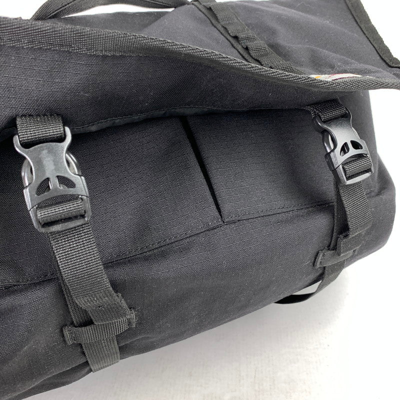 【中古品】【メンズ】 CARHARTT カーハート B000037000199 CARGO SERIES MESSENGER BAG カバン メッセンジャーバッグ かばん 鞄 バッグ BLACK 188-260829-io-30-fuzh カラー：ブラック 万代Net店