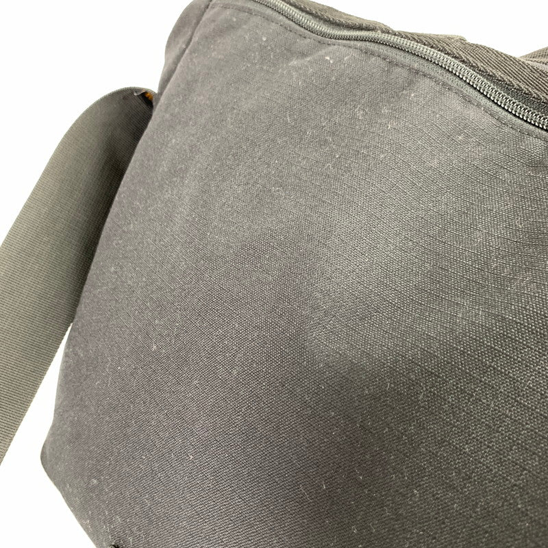 【中古品】【メンズ】 CARHARTT カーハート B000037000199 CARGO SERIES MESSENGER BAG カバン メッセンジャーバッグ かばん 鞄 バッグ BLACK 188-260829-io-30-fuzh カラー：ブラック 万代Net店