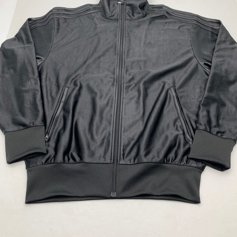 【中古品】【メンズ】 ADIDAS アディダス JW5960 FIREBIRD TRACK TOP トラックトップ ジャージ 上着 アウター ジャケット BLACK Mサイズ ※引っ掛けあり 148-260830-io-05-fuzh カラー：ブラック 万代Net店