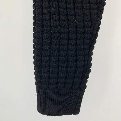 【中古品】【メンズ】 1PIU1UGUALE3 RELAX ウノピゥウノウグァーレトレ リラックス USK-24003 スピンドルロゴワッフル ジョガーパンツ BLACK Sサイズ ※引っ掛けあり・使用感あり 151-260830-io-03-fuzh カラー：ブラックレッド 万代Net店