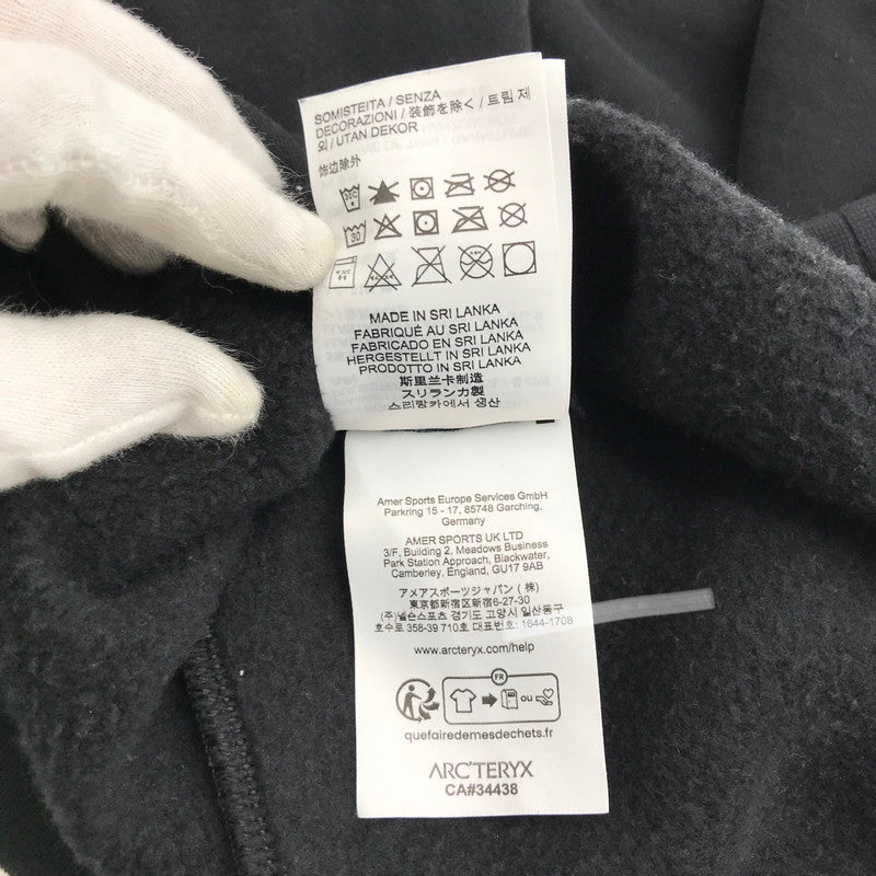 【中古品】【メンズ】 ARC'TERYX アークテリクス X000009788 EMBLEM FLEECE HOODY エンブレム フリース フーディー パーカー BLACK Sサイズ プルオーバー ※汚れ・使用感あり 144-260830-io-48-fuzh カラー：ブラック 万代Net店